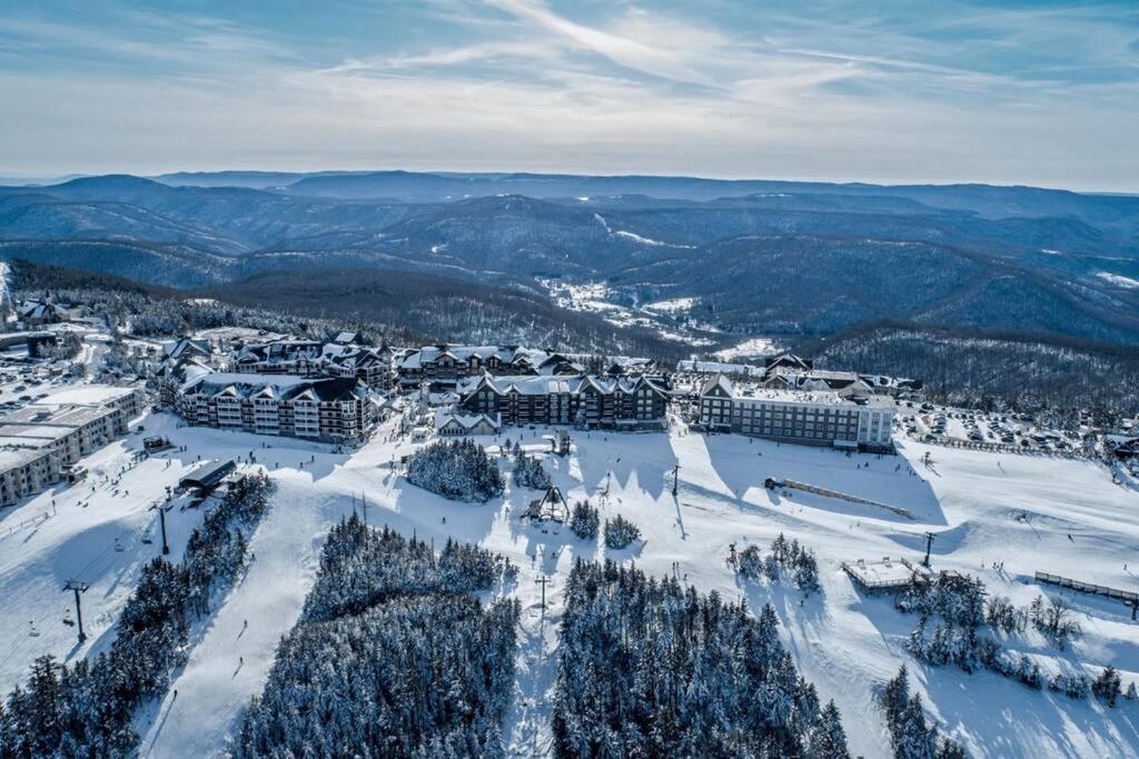 Mountain Lodge Getaway, Ski-In/Ski-Out, Heart Of The Village Snowshoe Exteriör bild